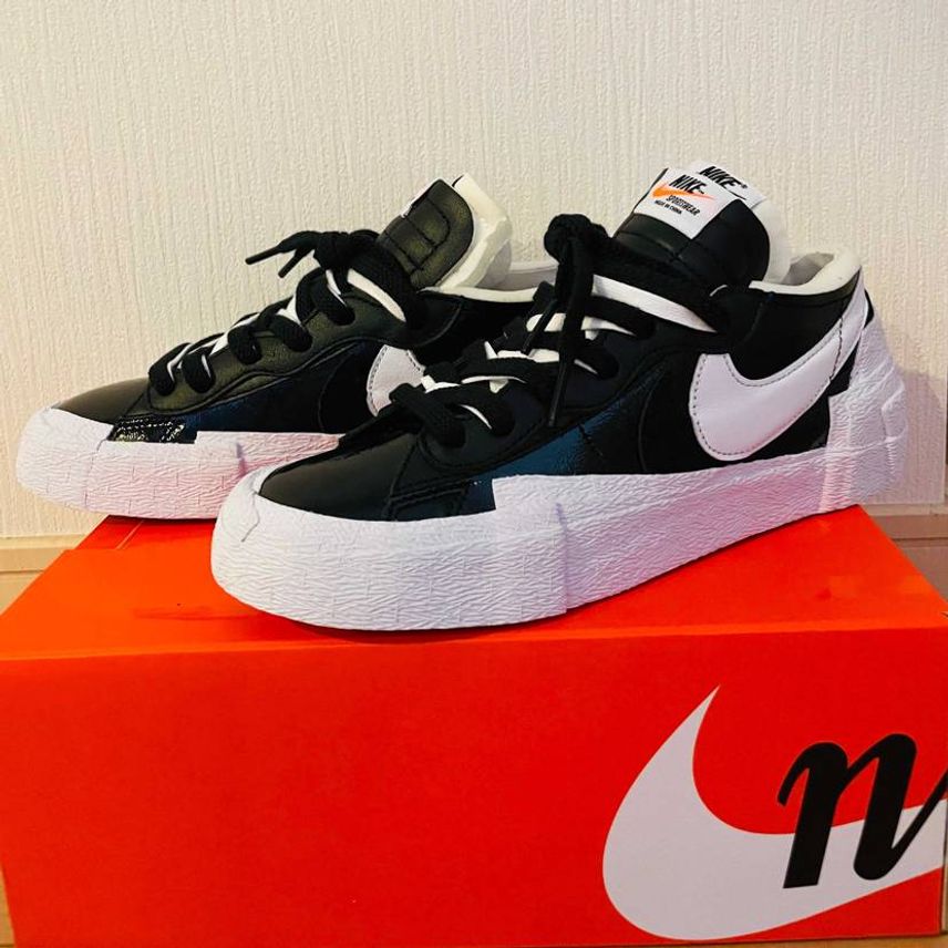 嫁に感謝のプレゼント🎁
#nike #sacai #snkrdunk