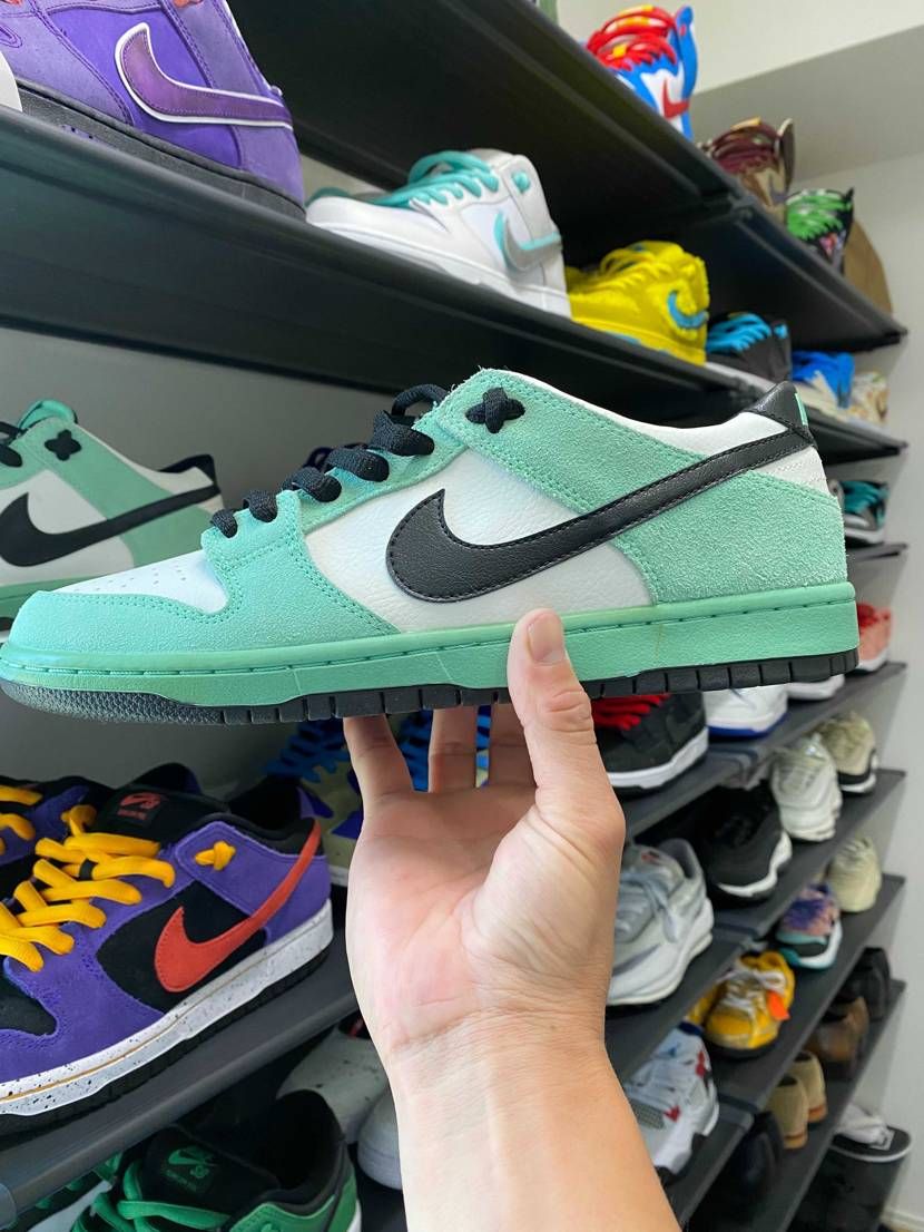 Nike SB Dunk Low Sea Crystal

来たーーー🐬
