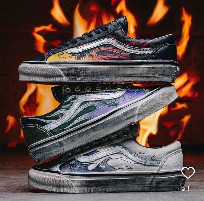 なんかV.A.Aジョーダンとかエアマックス95で盛り上がって