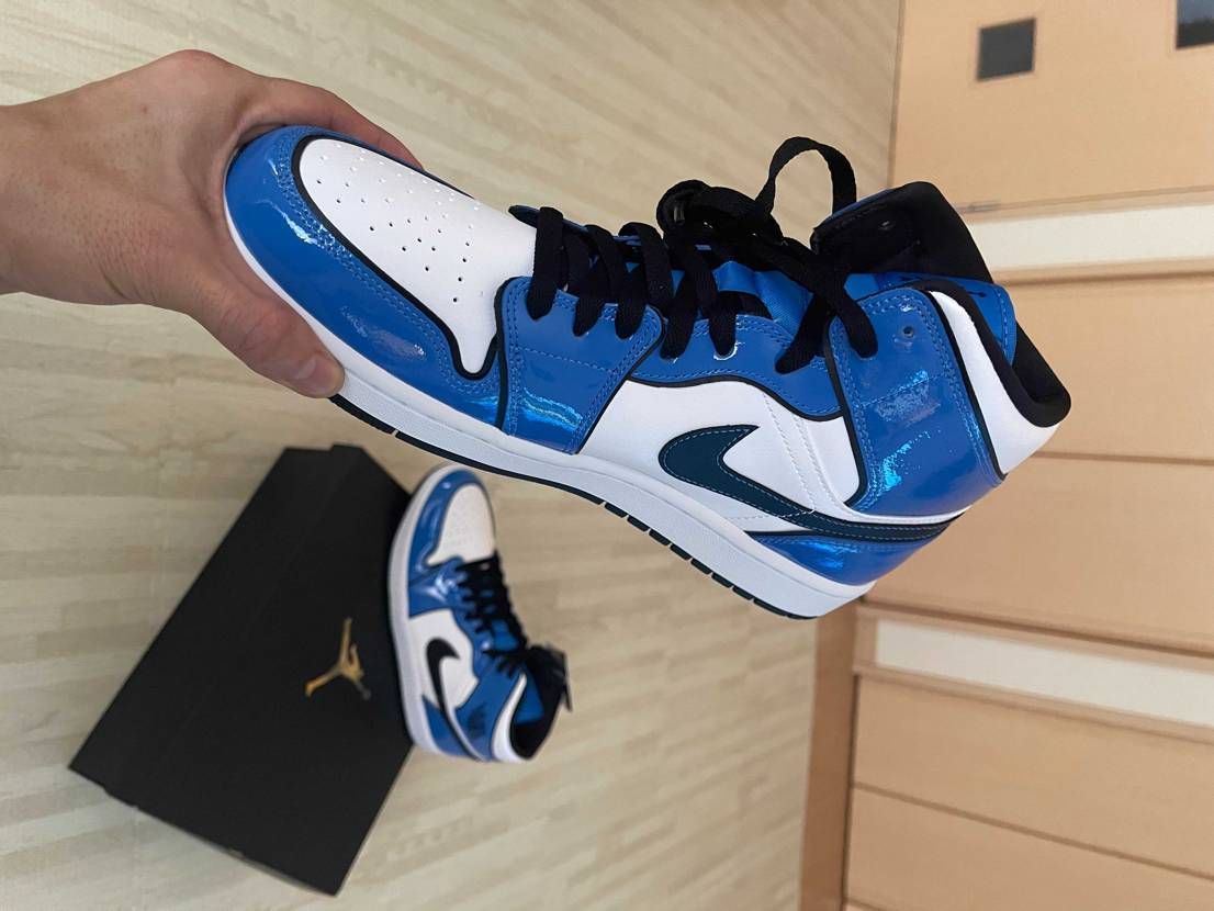 巷で流行りのマッドペイントしてみました👟

素人なんで多少のムラはご愛嬌😓