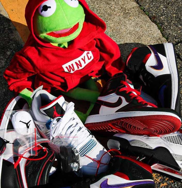 🐸