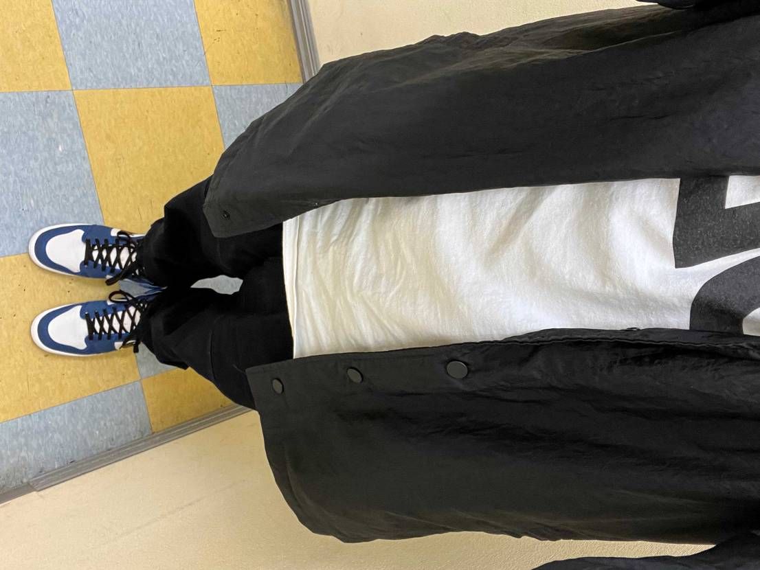 今日下ろしました！
koブルー良きですね！
自撮りで見づらいですが。