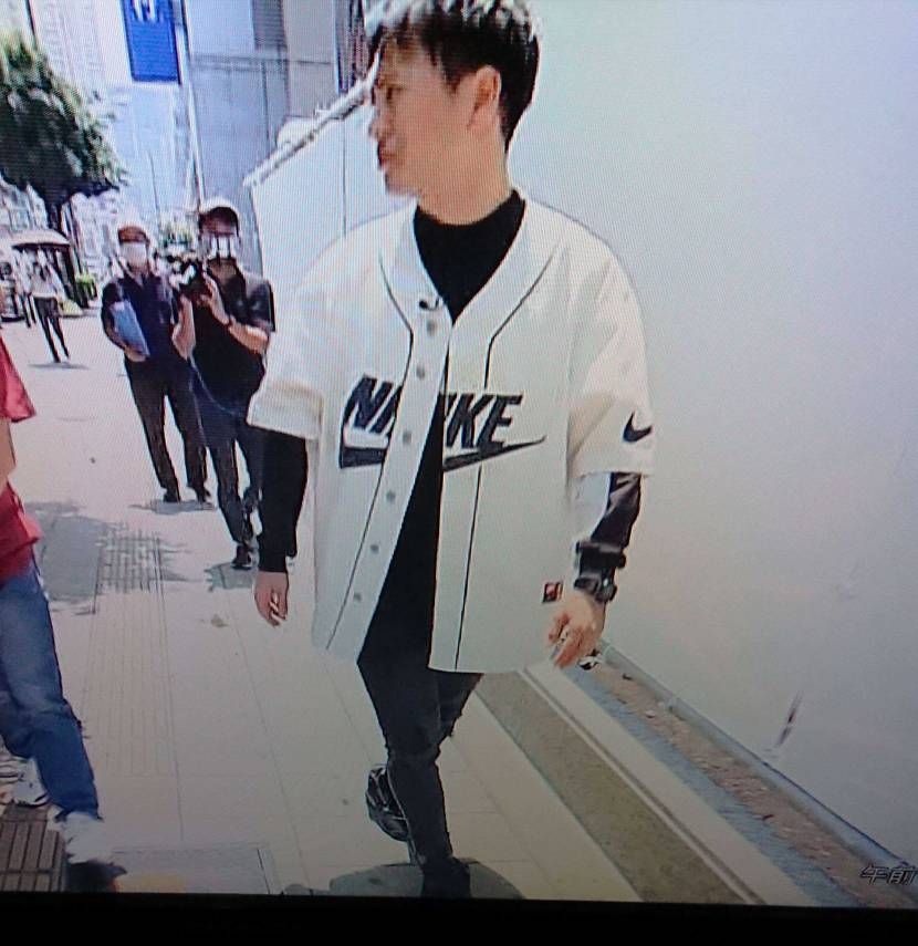 山下さんが履いている靴なんだろう？
おしゃれさんだー。