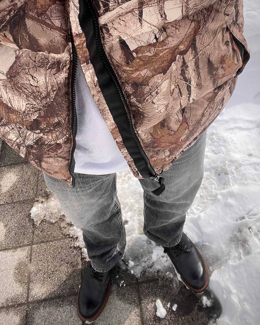 今日は0℃

相棒は今季育成中のREDWINGフォアマン👞👞
足痛過ぎて泣