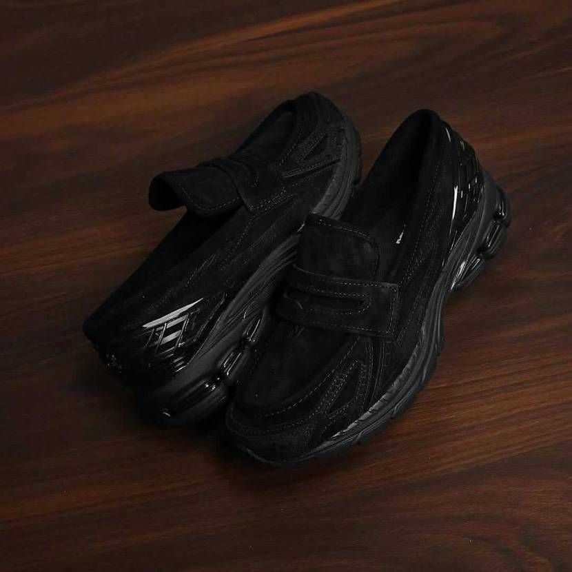 【リーク】
New Balance U1906 LNT Loafer
“Bl