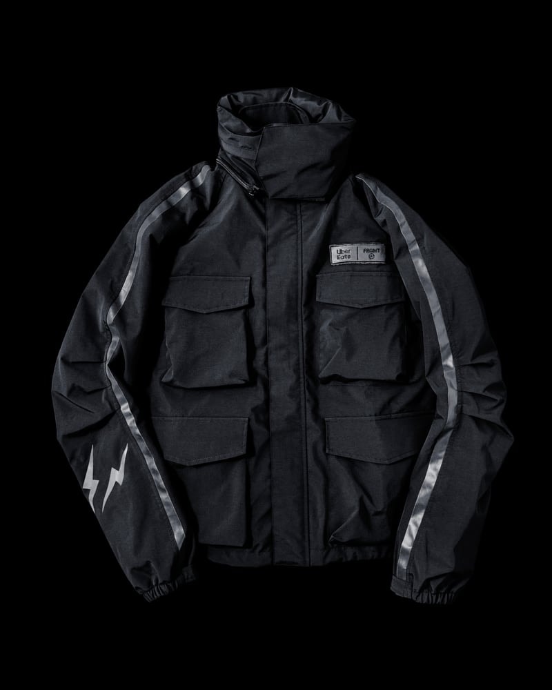 フラグメントがUber Eats配達パートナー用ジャケットを制作。