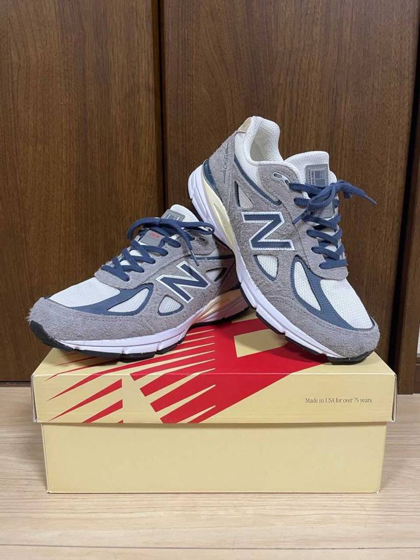 欲しいスニーカーが
いっぱいで今月2足も😩🤞
2足ともこちらで格安で買え