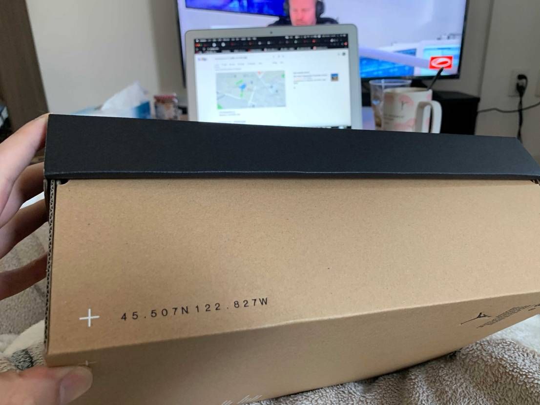 Jordan Delta届きました！
本当にかっこいい靴でした。
箱側書いて