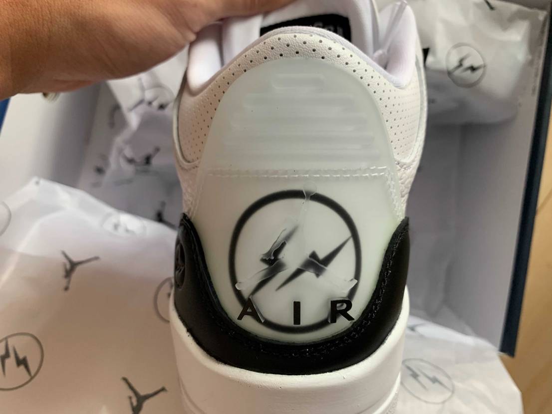 受け取りました。
フラグメント6年ぶりのコラボ、マジでかっ