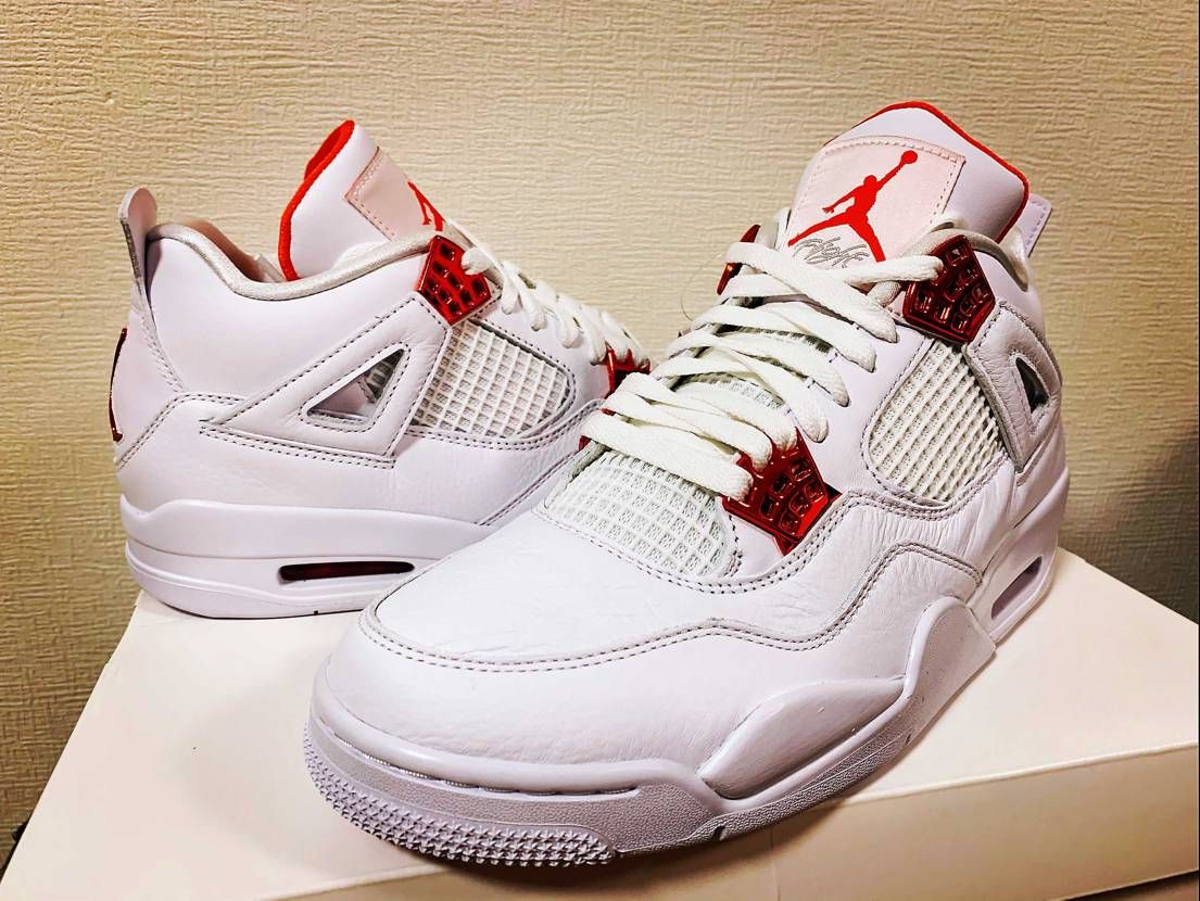 What the nice shoes😍