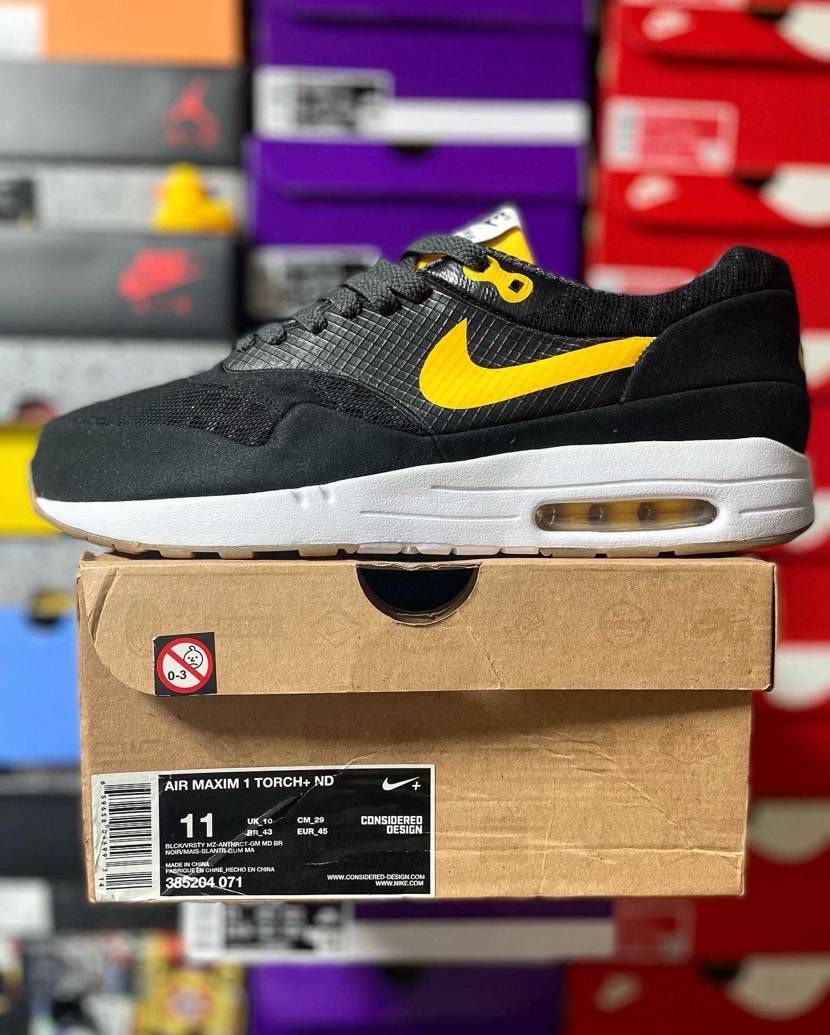 MAX1のスポーツライン👟　2009デッド✨
まだまだ履けそうだしめちゃくちゃ