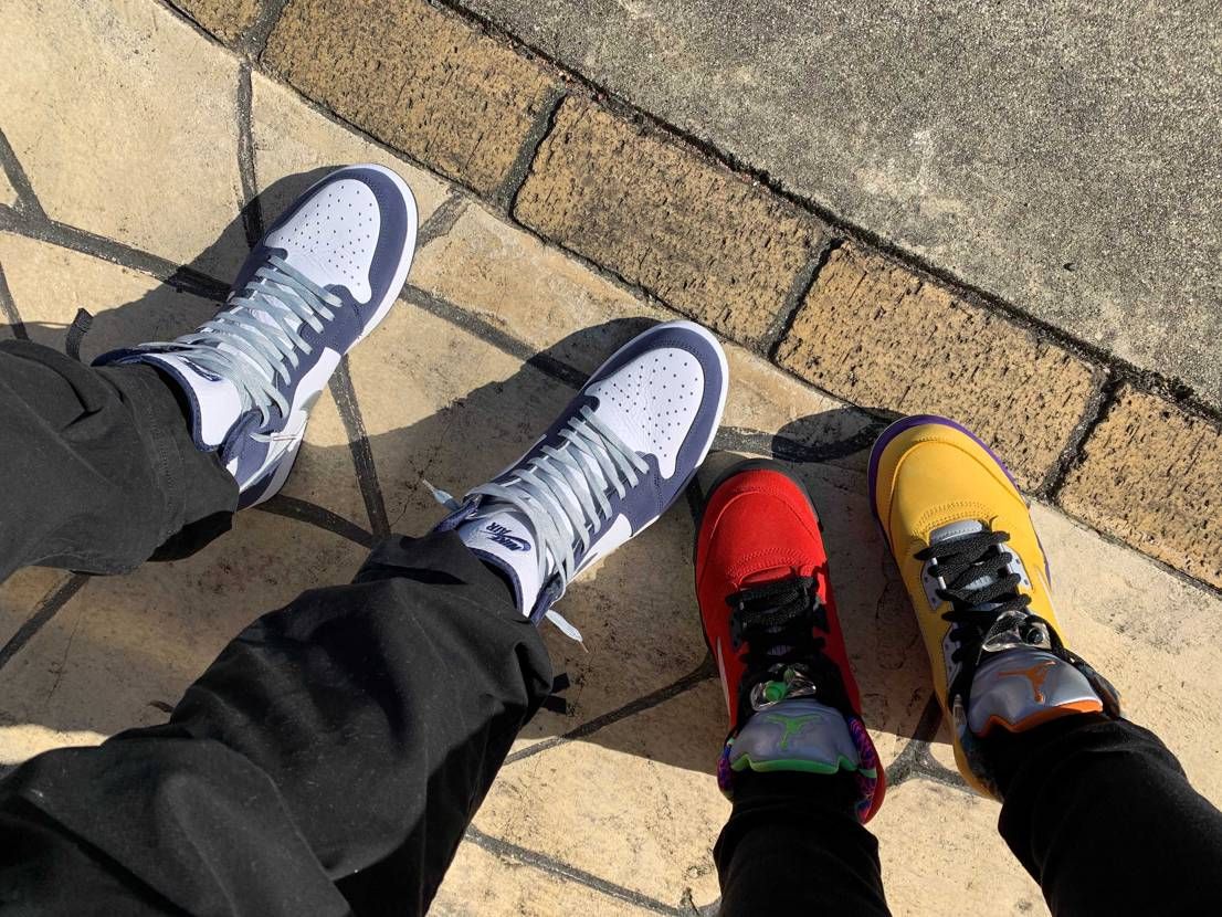 今日は最近購入したジョーダン1と嫁さんはジョーダン5でお出掛けです。天気が良いと