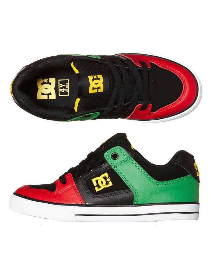 ラスタカラーのシューズを探しています。メーカーはNIKE、ｱ