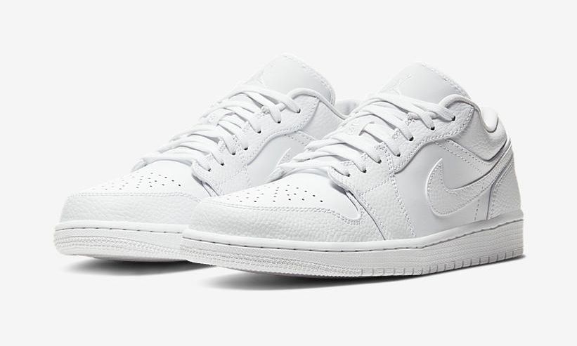 AJ1 Low トリプルホワイトとトリプルブラック
トリプルホワイトは上履きや