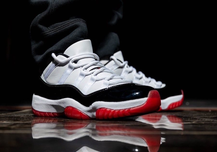 NIKE AIR JORDAN 11 RETRO LOW “White/Univ