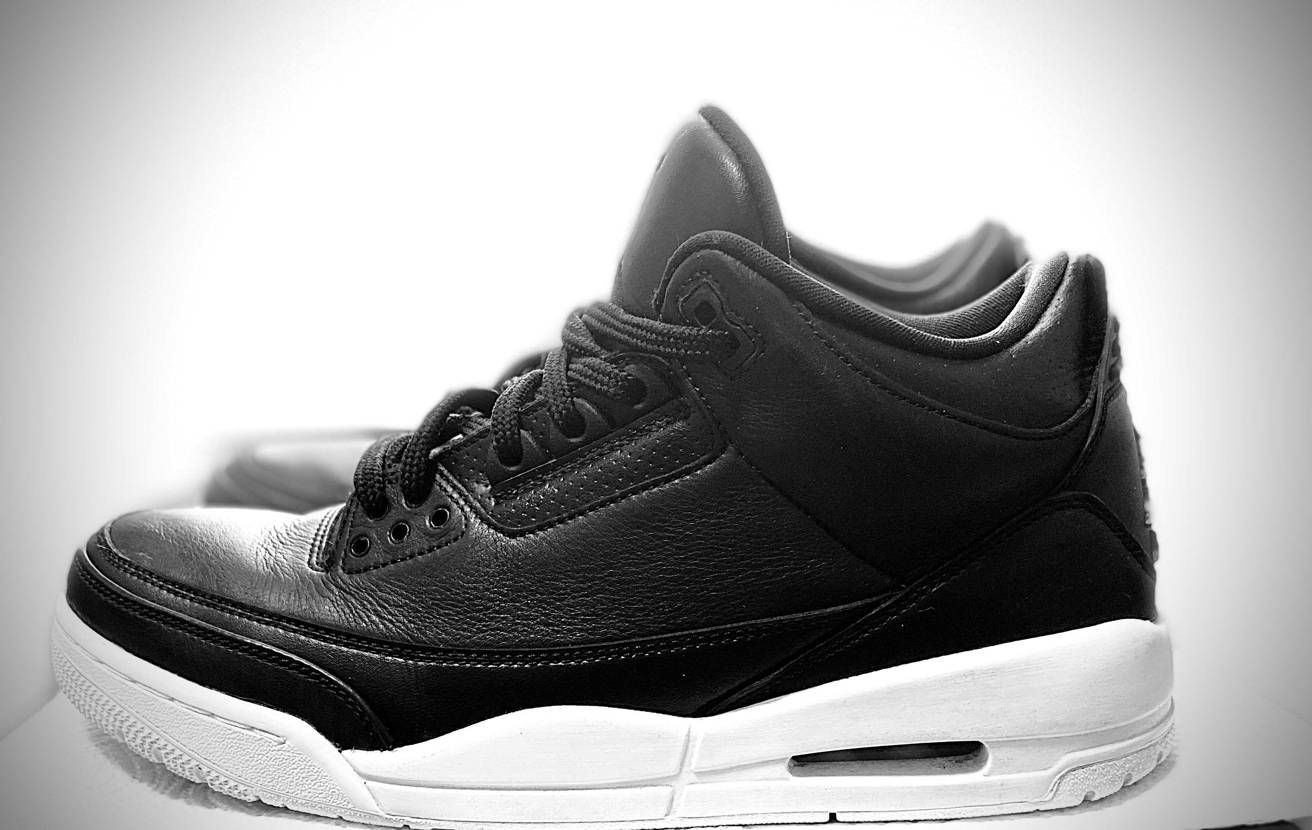 AJ3 サイバーマンデー

シンプルで合わせやすくよく履いてる！
レザーの