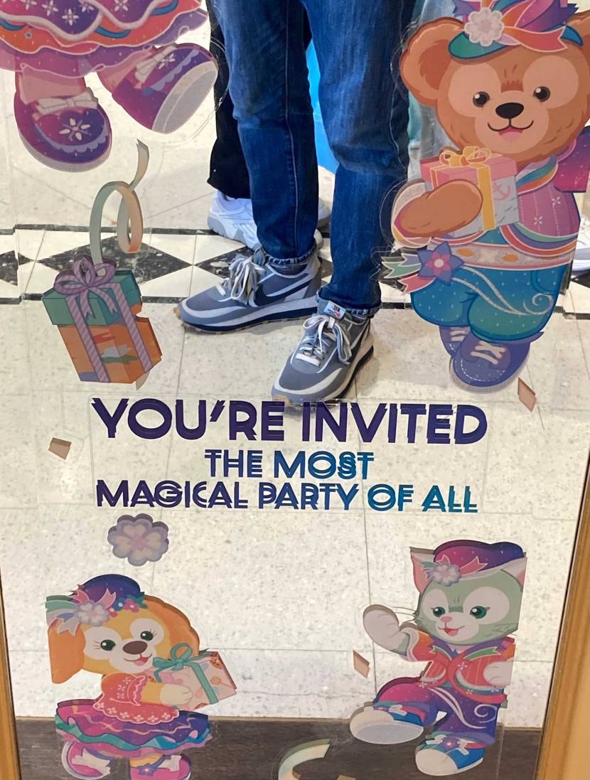 香港のディズニーランドに行ってきました🐭
どのスニーカーを