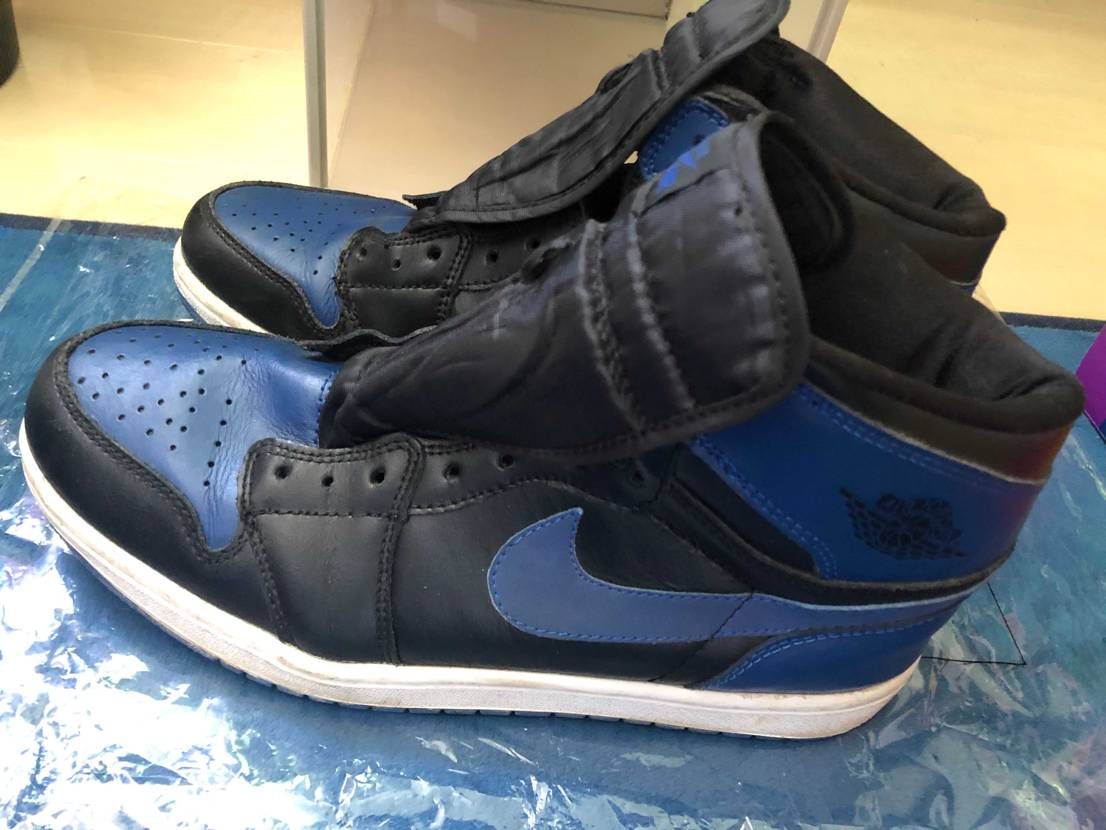 このAJ1って種類何かわかる方いますか？何年に作られたとか正