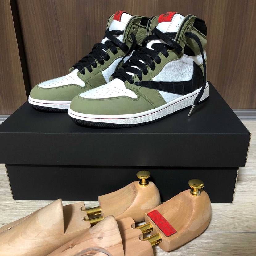 AJ1 “TS” Olive custom by Chase