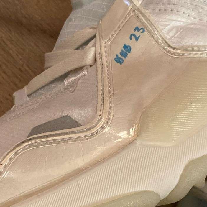 発売噂 CLOT×JordanBrand
“000 23/D