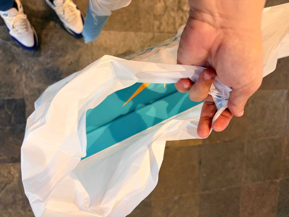 Nike .comでは安定の購入出来ず…
ダッシュで店舗に
