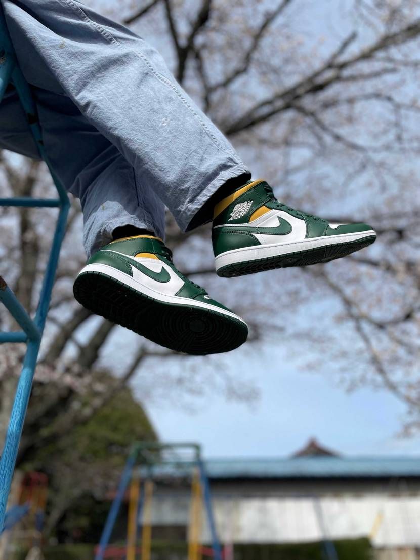 Nike Air Jordan 1 Mid "Seattle Supersoni