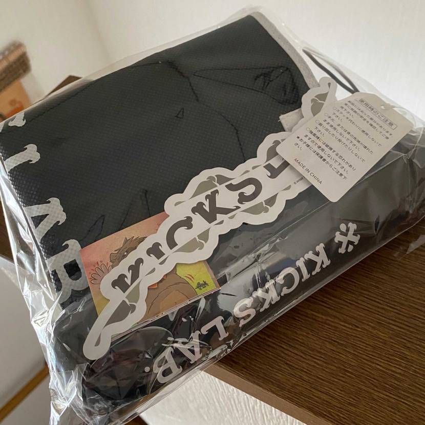 今月1番欲しかったスニーカーだったので、買えて良かったです✌