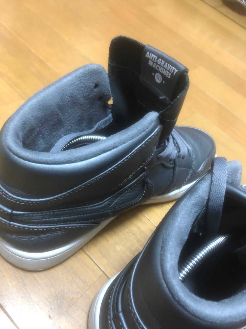 このジョーダンなんですけど調べても詳しいことがわからずどんな
