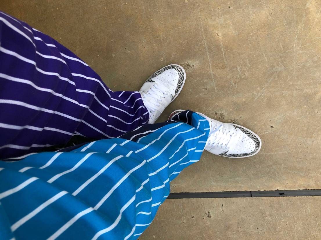 本日の足元はAIR JORDAN 1 PHAT LOW  午前セメント午後ロイヤ