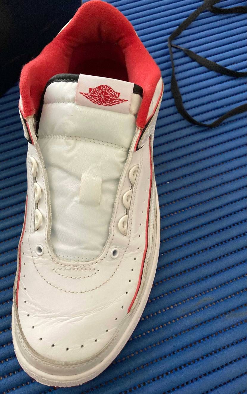 早くにドナーが配達📦🚚されたので早速朝作業。
昨日外してたので縫い付けだけなの