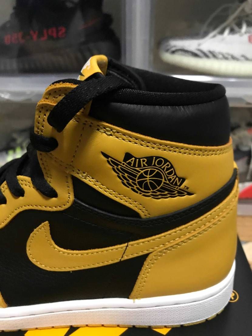 絶妙な色してますね😆
自分はシューレース白派ですね❗️