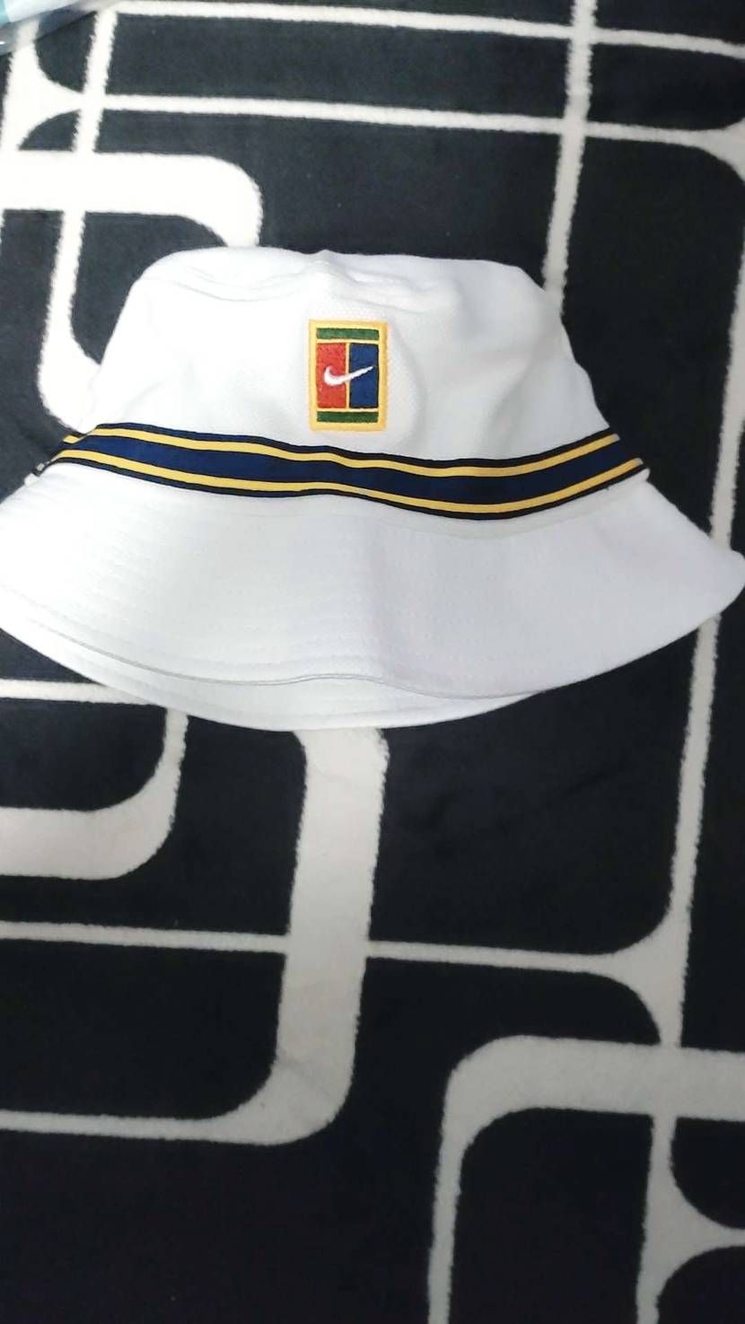 思いのほか安かったので買ってみました😊
この帽子に合う服装(靴)のオススメ教え