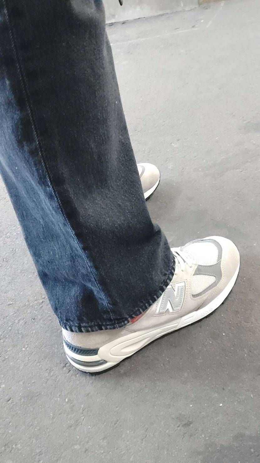 ブーツカットに合わせてみた
もう少しゴツい靴の方がよかったかな…🙄