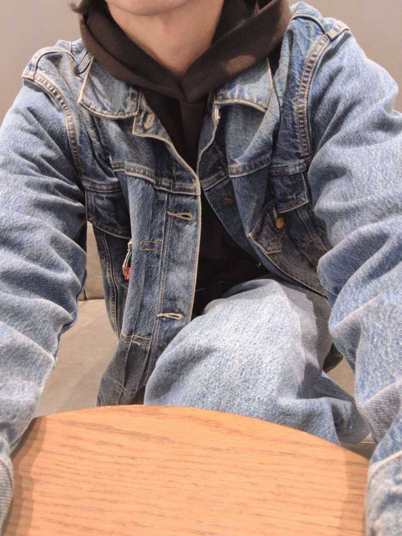 今日はトッドスナイダー992👟

sacai×Levi'sのセットアップと