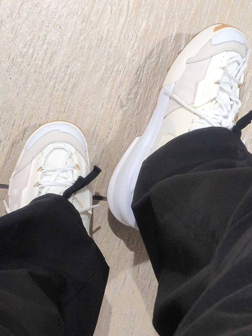 今日はゼガマ👟✨️

天気も良く絶好の散歩日より🕺
ペルー料理と黒ビール美