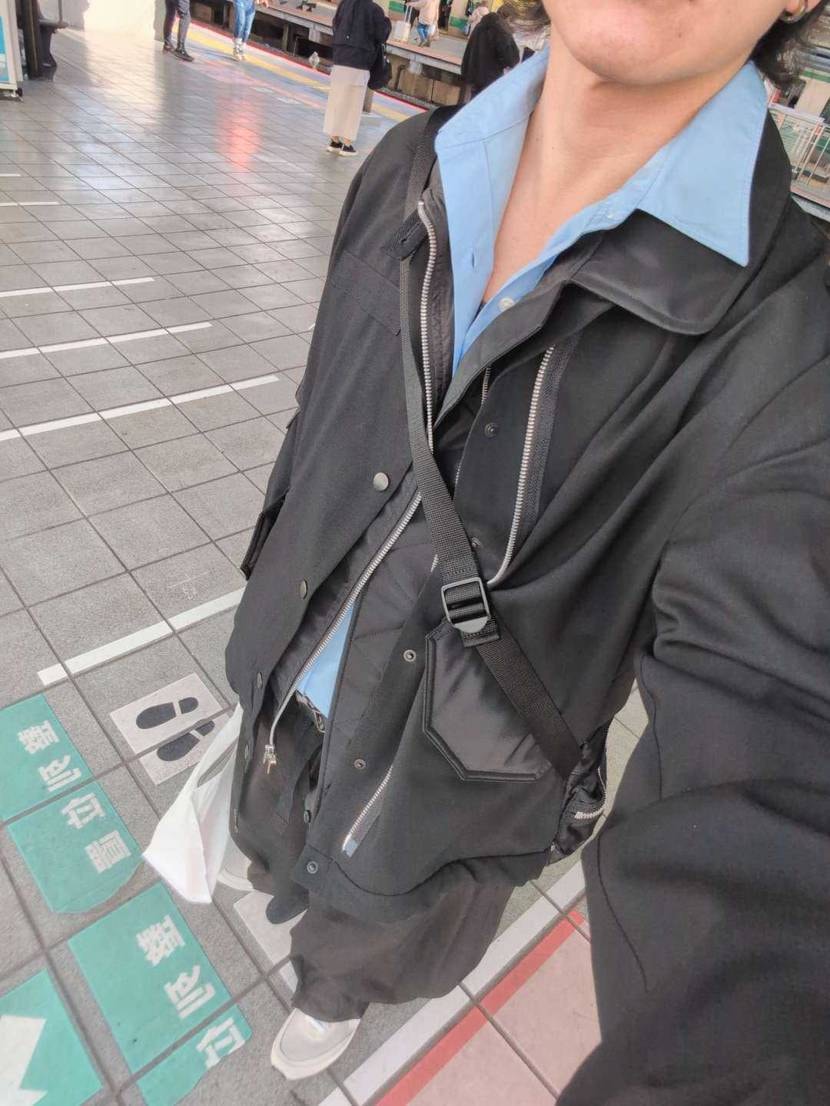 ようやくメッシュの👟でも寒くないですね

天気は良いけどなんとなく人出が少な