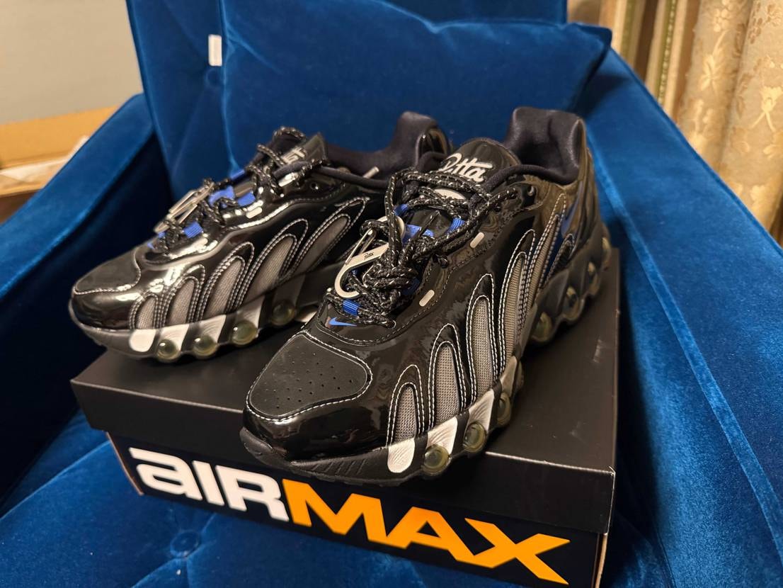 サンキューEND
96の白黒紫っぽくて実に良い、んだけど、関税だいぶ搾り取られ