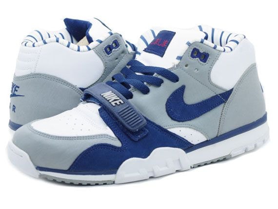 AIR TRAINER 1 しましま(03年 EU Foot
