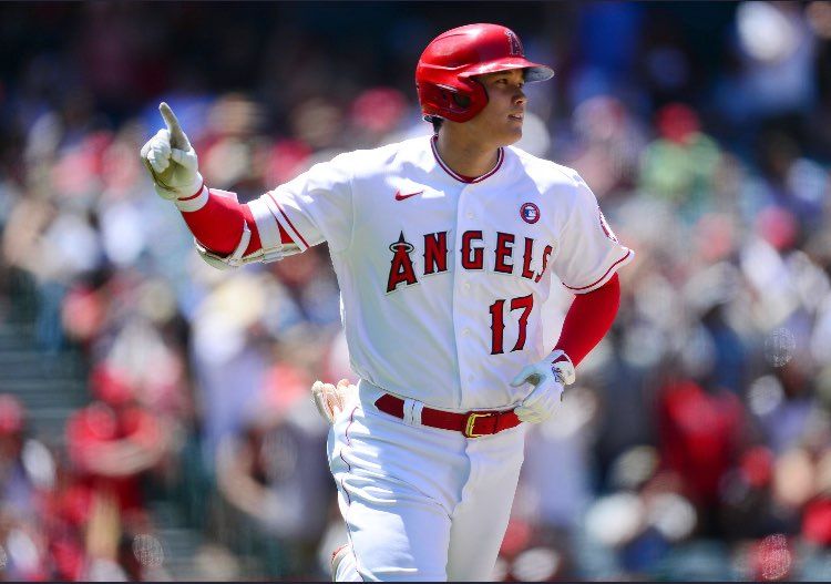 MVP記念にコルセアで大谷モデル出してくんないかな
アシックス契約でオニツカタ