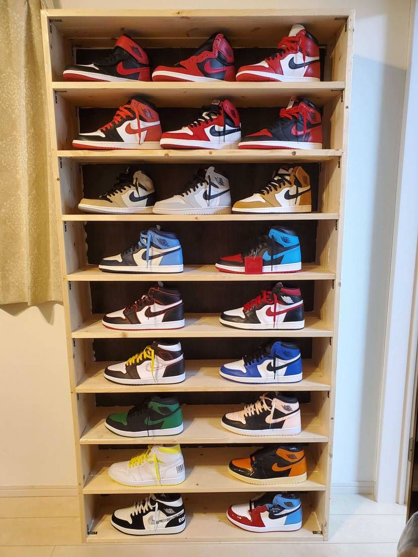 初めてのdiyで靴棚作り👟
制作時間4時間制作金額10000円
初めてにしてはし