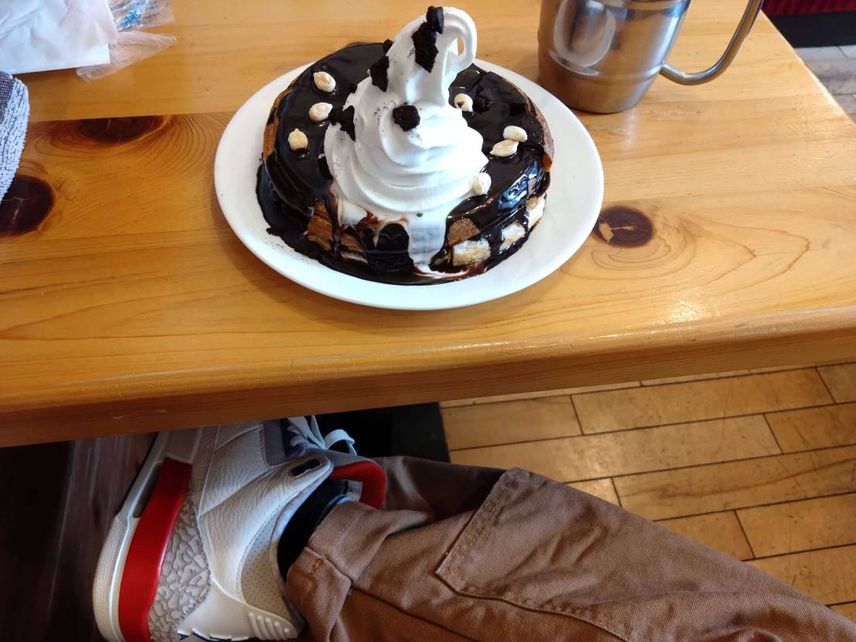 aj3履いてコメダへ☕
ブラックサンダー3回目です⚡