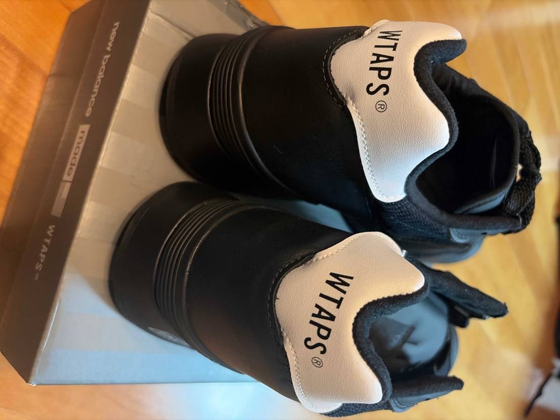 1300は履いた事ある方ならわかります。
素晴らしいスニー