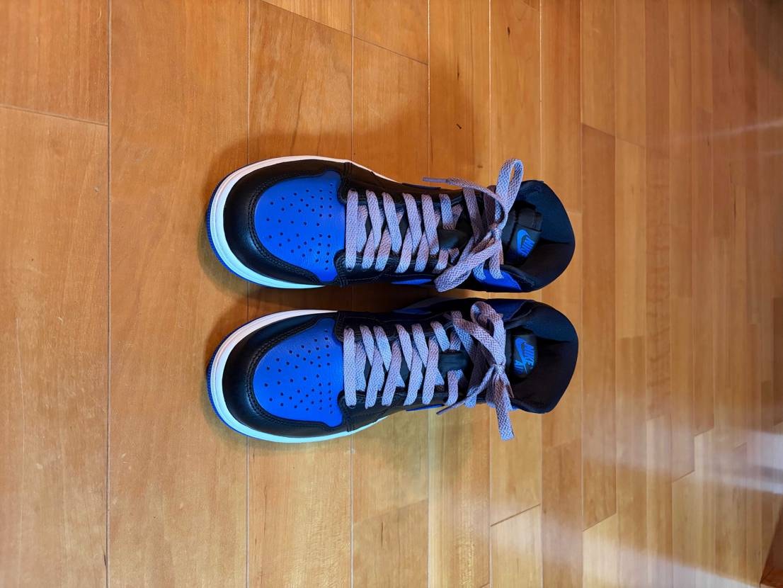 AIR JORDAN1
昔501とボロッボロのロイヤルオリジナル履いてたなー