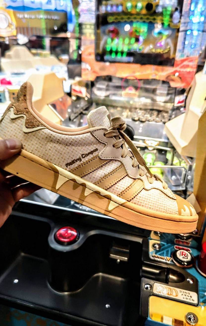 今日はadidas🐝ですよ🤩✨
うどん🍜3人前と🍙🍙😋🥢
