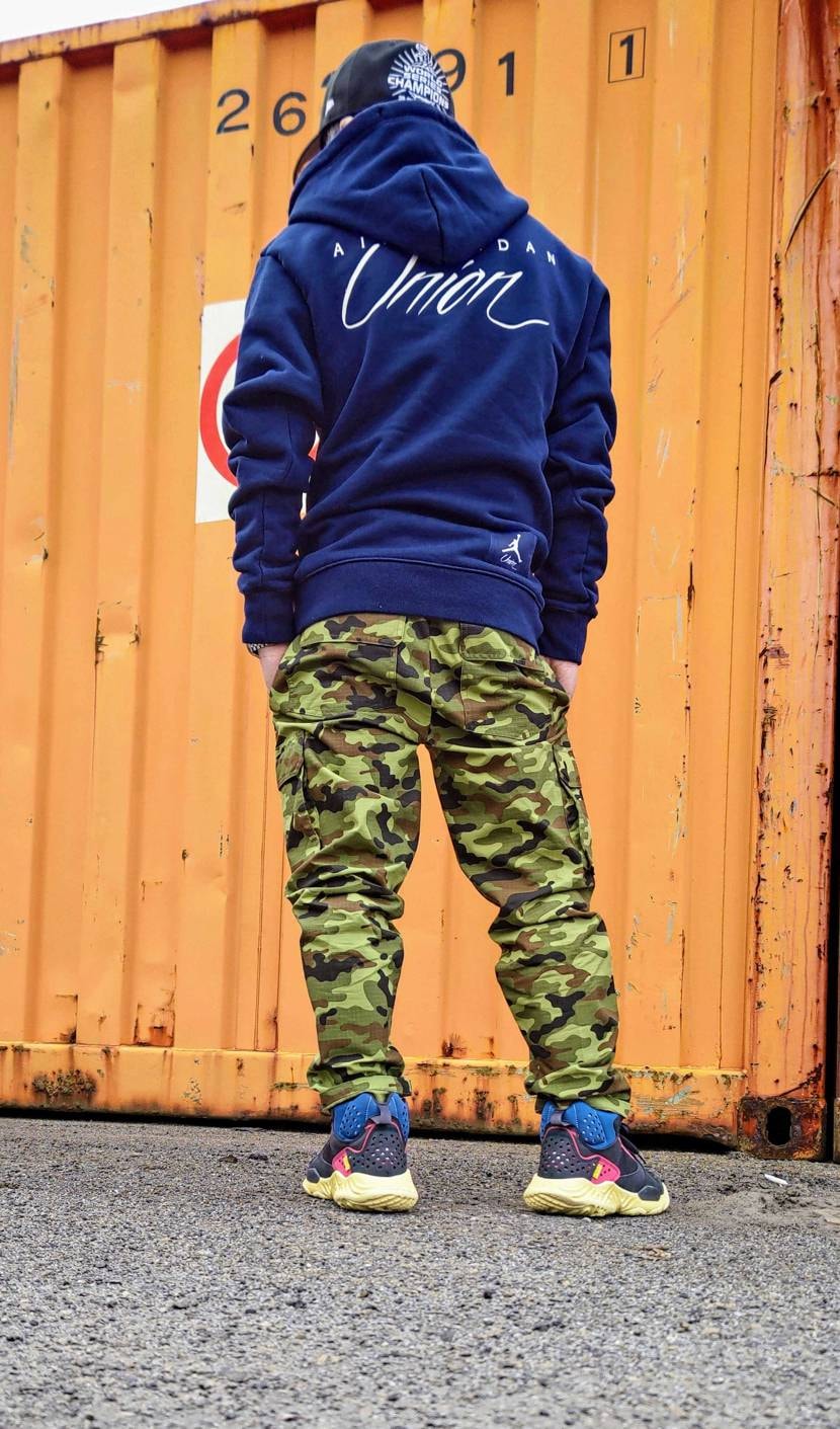 皆さん😊こんにちわ✨✴️
今日はユニオンのパーカーをお初で