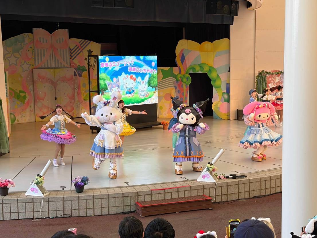 いっぱい歩く日はこれ。
ハーモニーランドを満喫しました。