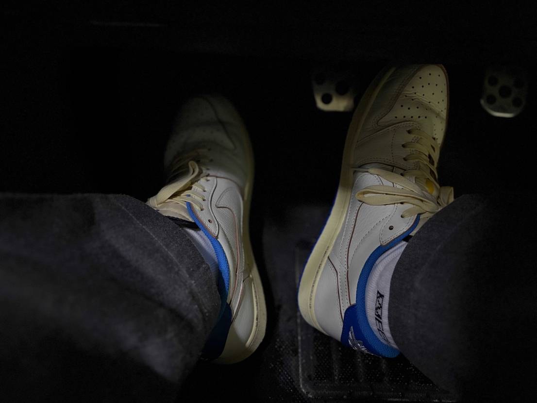 ミリタリーブルーって良い色