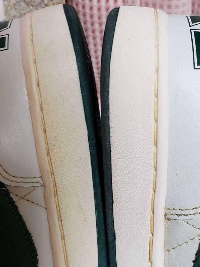 外出自粛…暇なのでスニーカーをいじいじ👟
写真では分かりに