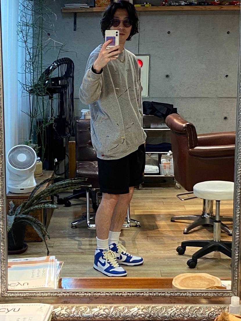 ダンクにはスウェットが合うなー。

気温が少し低くて過ごし易いとスウェット着