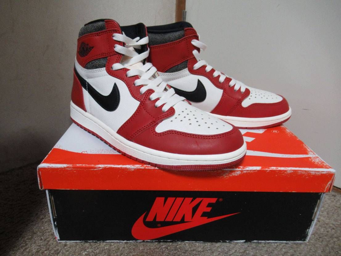 Nike Air Jordan 1 High OG "Lost & Found/